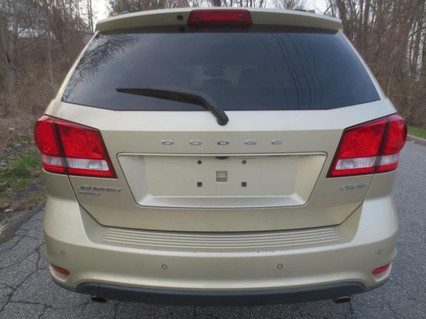 2011 Tan /Tan Dodge Journey Crew AWD (3D4PH3FG0BT) with an 3.6L V6 DOHC 24V engine, Automatic transmission, located at 270 US Route 6, Mahopac, NY, 10541, (845) 621-0895, 41.349022, -73.755280 - Photo#5