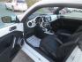 2017 White /Black Volkswagen Beetle 1.8T SEL (3VWJ17AT8HM) with an 1.8L L4 DOHC 16V engine, Automatic transmission, located at 270 US Route 6, Mahopac, NY, 10541, (845) 621-0895, 41.349022, -73.755280 - Photo#6