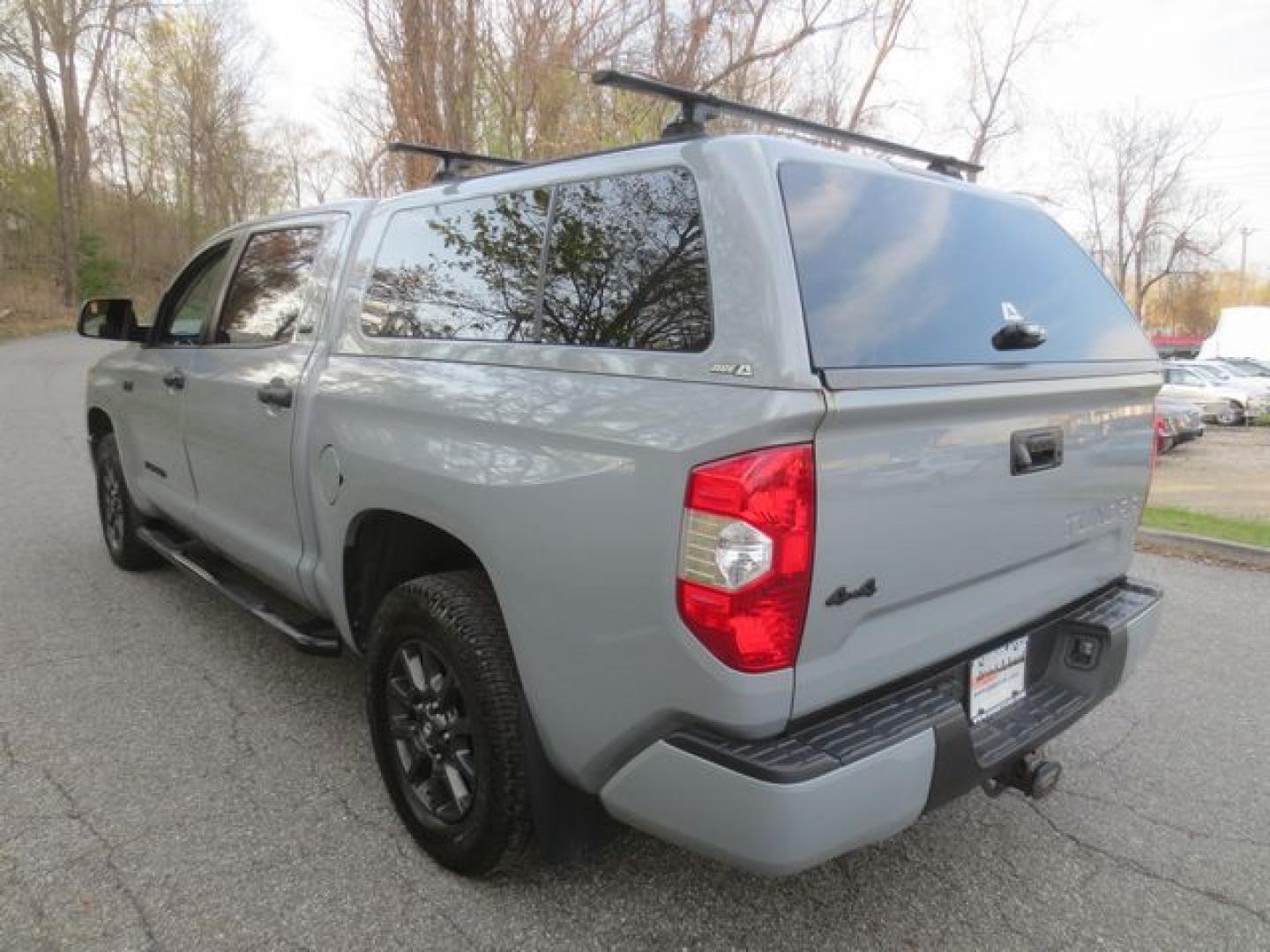 2021 Gray /Black Toyota Tundra SR5 5.7L V8 CrewMax 4WD (5TFDY5F1XMX) with an 5.7L V8 DOHC 32V engine, 6A transmission, located at 270 US Route 6, Mahopac, NY, 10541, (845) 621-0895, 41.349022, -73.755280 - Photo#4