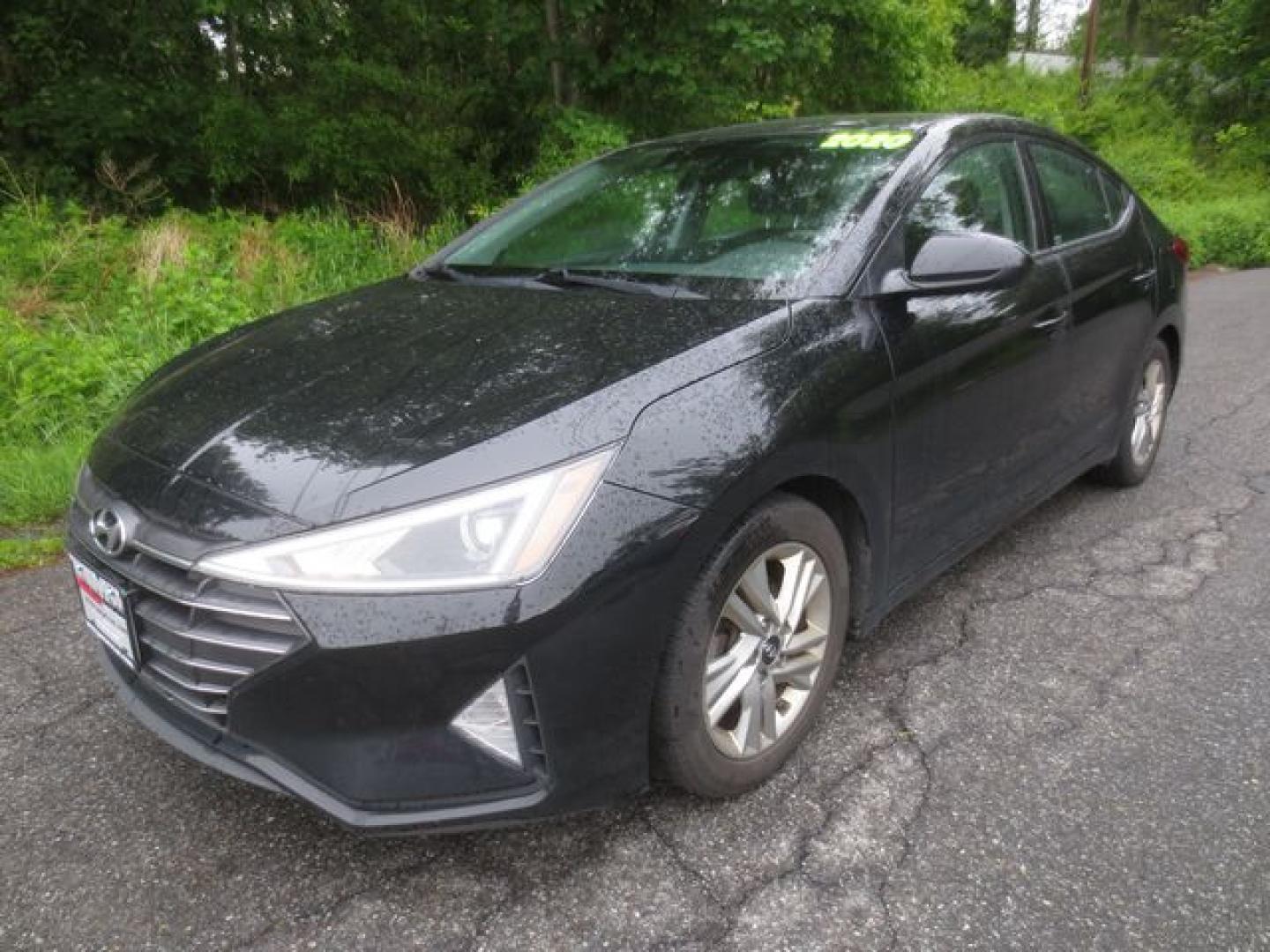 2020 Black /Black Hyundai Elantra SEL (5NPD84LF7LH) with an 2.0 L L4 DOHC 16V engine, Automatic transmission, located at 270 US Route 6, Mahopac, NY, 10541, (845) 621-0895, 41.349022, -73.755280 - Photo#0