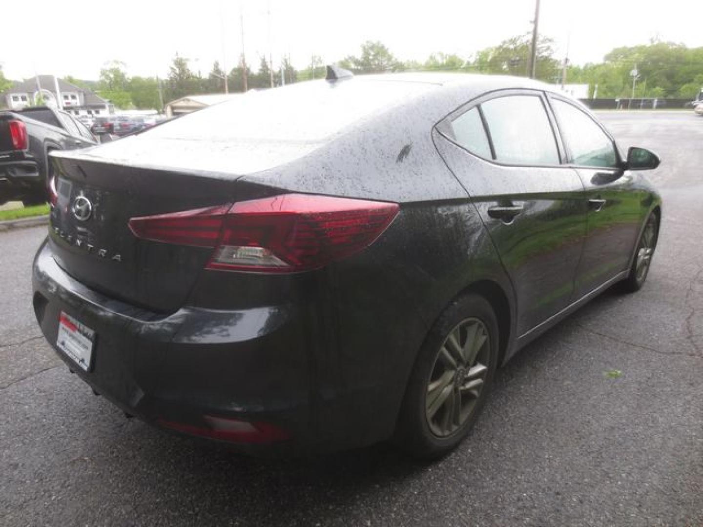 2020 Black /Black Hyundai Elantra SEL (5NPD84LF7LH) with an 2.0 L L4 DOHC 16V engine, Automatic transmission, located at 270 US Route 6, Mahopac, NY, 10541, (845) 621-0895, 41.349022, -73.755280 - Photo#1