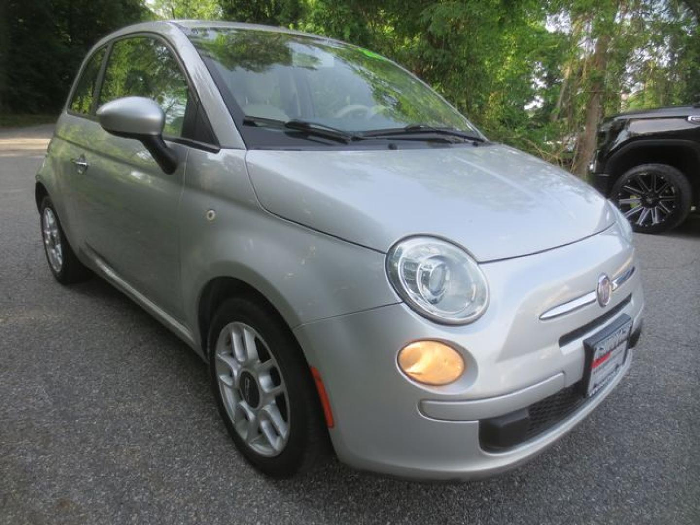 2012 Silver /Red Fiat 500 Pop (3C3CFFAR6CT) with an 1.4L L4 engine, 5 Speed Manual transmission, located at 270 US Route 6, Mahopac, NY, 10541, (845) 621-0895, 41.349022, -73.755280 - Photo#1