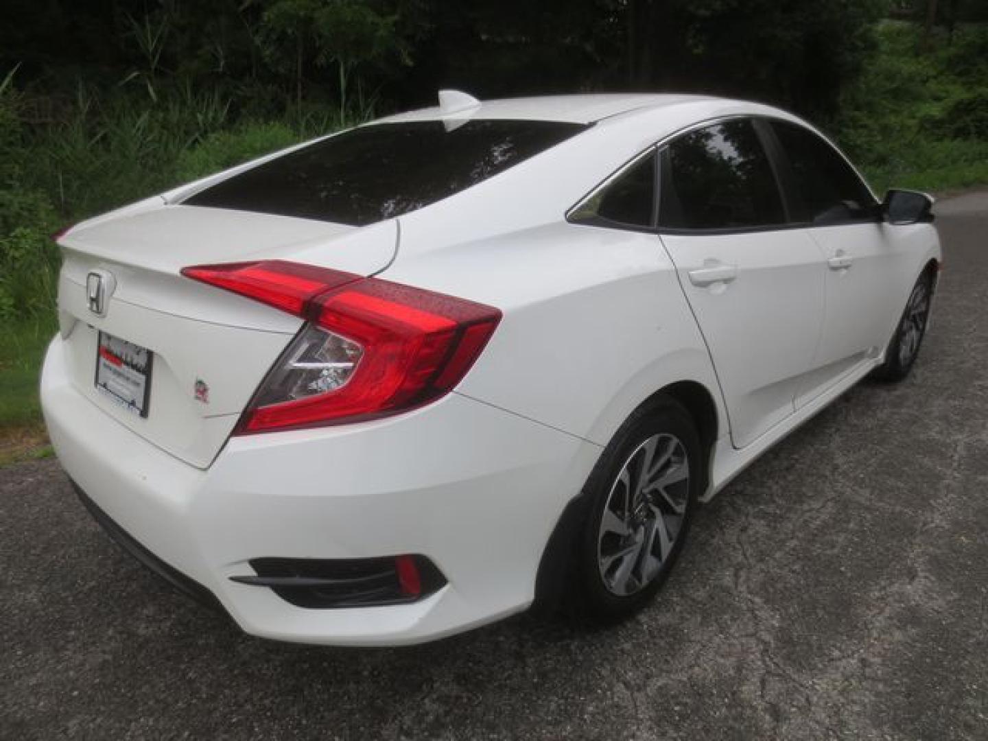 2017 White /Black Honda Civic EX W/HONDA SENSING (19XFC2F73HE) with an 2.0L L4 DOHC 16V engine, Automatic transmission, located at 270 US Route 6, Mahopac, NY, 10541, (845) 621-0895, 41.349022, -73.755280 - Photo#3