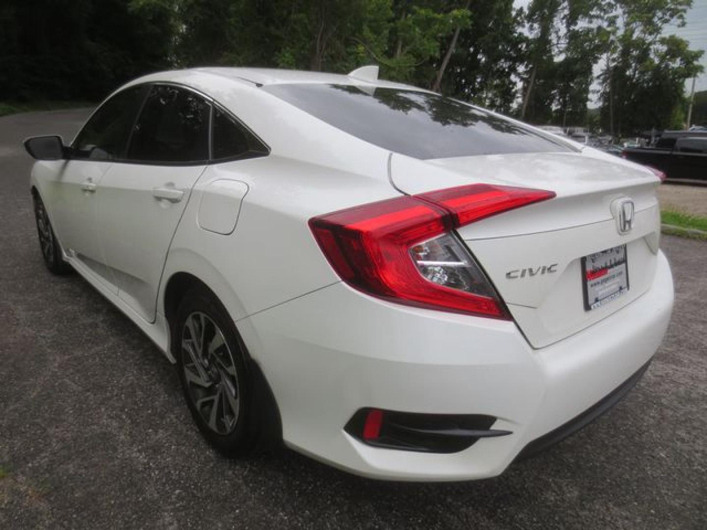 2017 White /Black Honda Civic EX W/HONDA SENSING (19XFC2F73HE) with an 2.0L L4 DOHC 16V engine, Automatic transmission, located at 270 US Route 6, Mahopac, NY, 10541, (845) 621-0895, 41.349022, -73.755280 - Photo#4