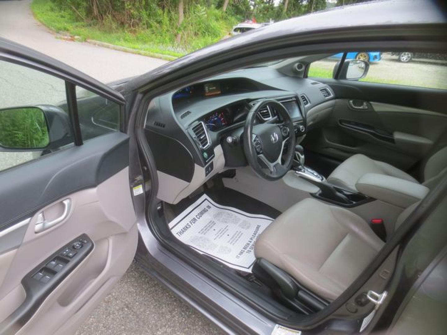 2014 Gray /Gray Honda Civic Hybrid Hybrid w/Leather (19XFB4F31EE) with an 1.3L L4 SOHC 8V HYBRID engine, Automatic transmission, located at 270 US Route 6, Mahopac, NY, 10541, (845) 621-0895, 41.349022, -73.755280 - Photo#6