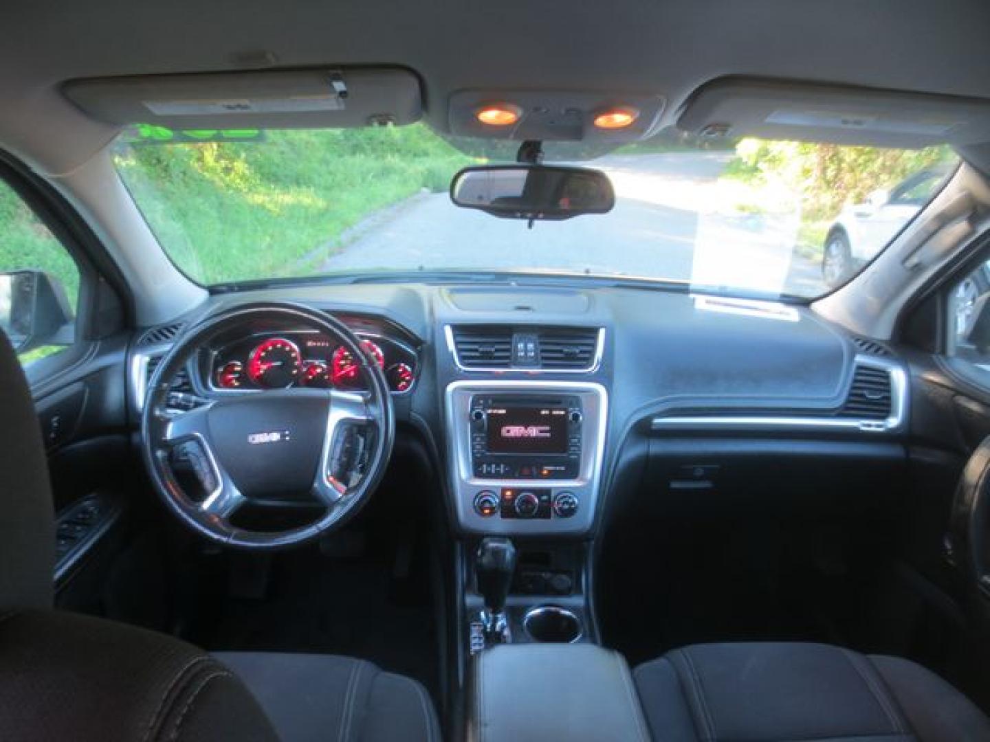 2015 Black /Gray GMC Acadia SLE-1 AWD (1GKKVNED3FJ) with an 3.6L V6 DOHC 24V engine, 6-Speed Automatic transmission, located at 270 US Route 6, Mahopac, NY, 10541, (845) 621-0895, 41.349022, -73.755280 - Photo#7
