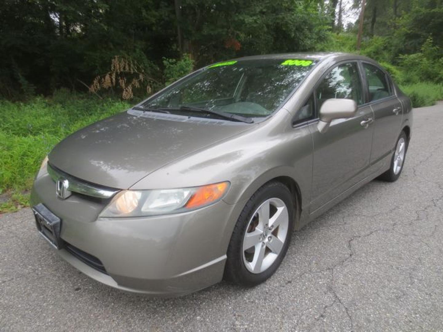 2008 Tan /Gray Honda Civic EX Sedan AT (1HGFA16898L) with an 1.8L L4 SOHC 16V engine, 5-Speed Automatic Overdrive transmission, located at 270 US Route 6, Mahopac, NY, 10541, (845) 621-0895, 41.349022, -73.755280 - Photo#0