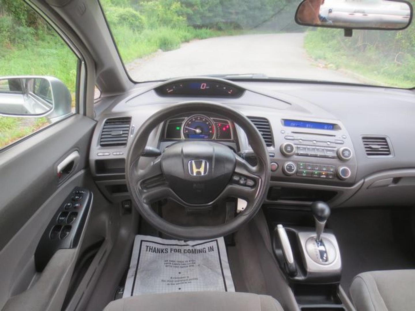 2008 Silver /Gray Honda Civic LX (2HGFA16558H) with an 1.8L L4 SOHC 16V engine, 5-Speed Automatic Overdrive transmission, located at 270 US Route 6, Mahopac, NY, 10541, (845) 621-0895, 41.349022, -73.755280 - Photo#8