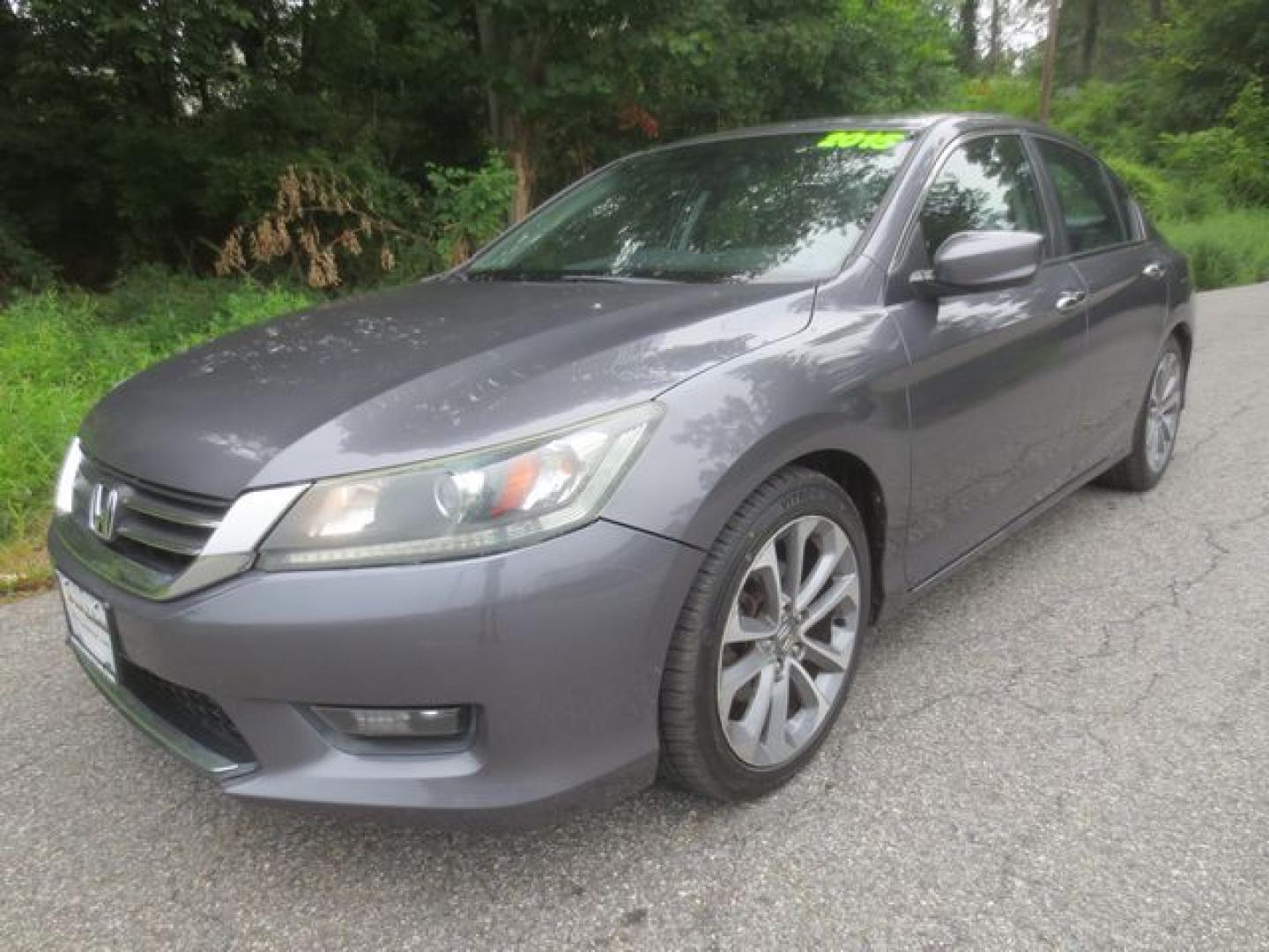 2015 Gray /Black Honda Accord Sport (1HGCR2F56FA) with an 2.4L L4 DOHC 16V engine, Automatic transmission, located at 270 US Route 6, Mahopac, NY, 10541, (845) 621-0895, 41.349022, -73.755280 - Photo#0