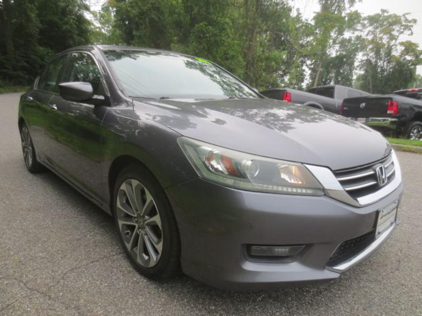 2015 Gray /Black Honda Accord Sport (1HGCR2F56FA) with an 2.4L L4 DOHC 16V engine, Automatic transmission, located at 270 US Route 6, Mahopac, NY, 10541, (845) 621-0895, 41.349022, -73.755280 - Photo#1