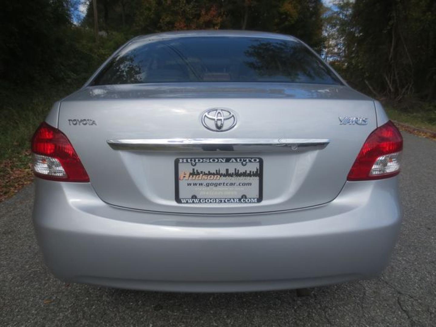 2007 Silver /Gray Toyota Yaris Sedan (JTDBT923871) with an 1.5L L4 DOHC 16V engine, 5 Speed Manual transmission, located at 270 US Route 6, Mahopac, NY, 10541, (845) 621-0895, 41.349022, -73.755280 - Photo#5