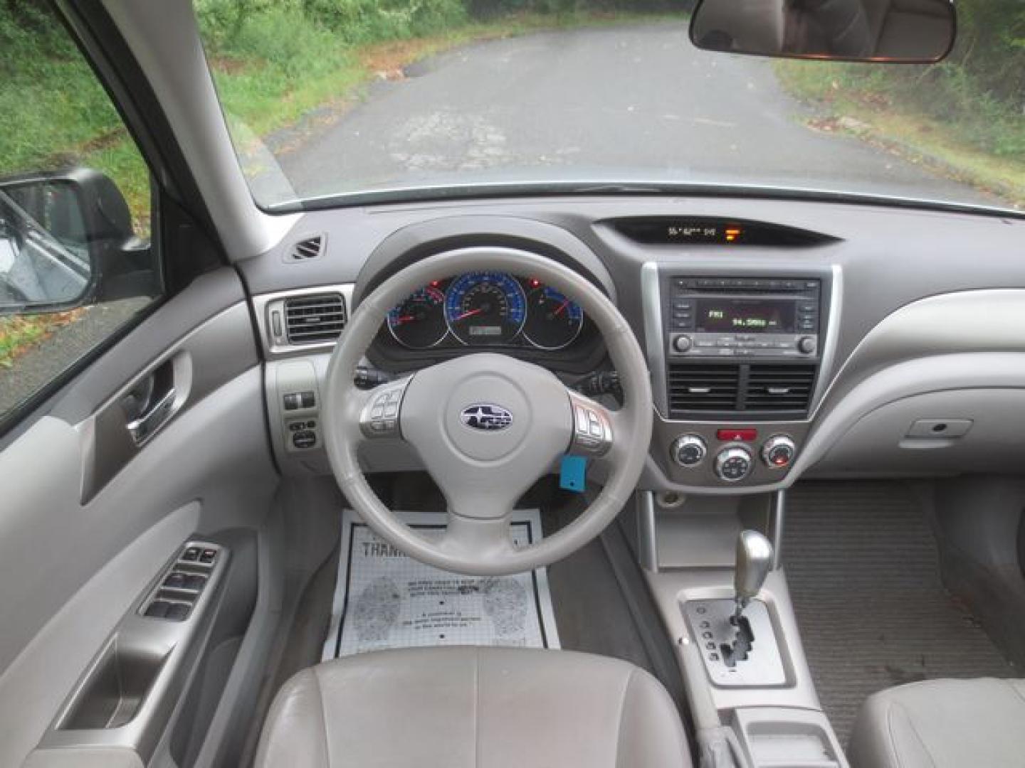 2009 Gray /Gray Subaru Forester 2.5X Limited (JF2SH64629H) with an 2.5L H4 SOHC 16V engine, 4-Speed Automatic transmission, located at 270 US Route 6, Mahopac, NY, 10541, (845) 621-0895, 41.349022, -73.755280 - Photo#8