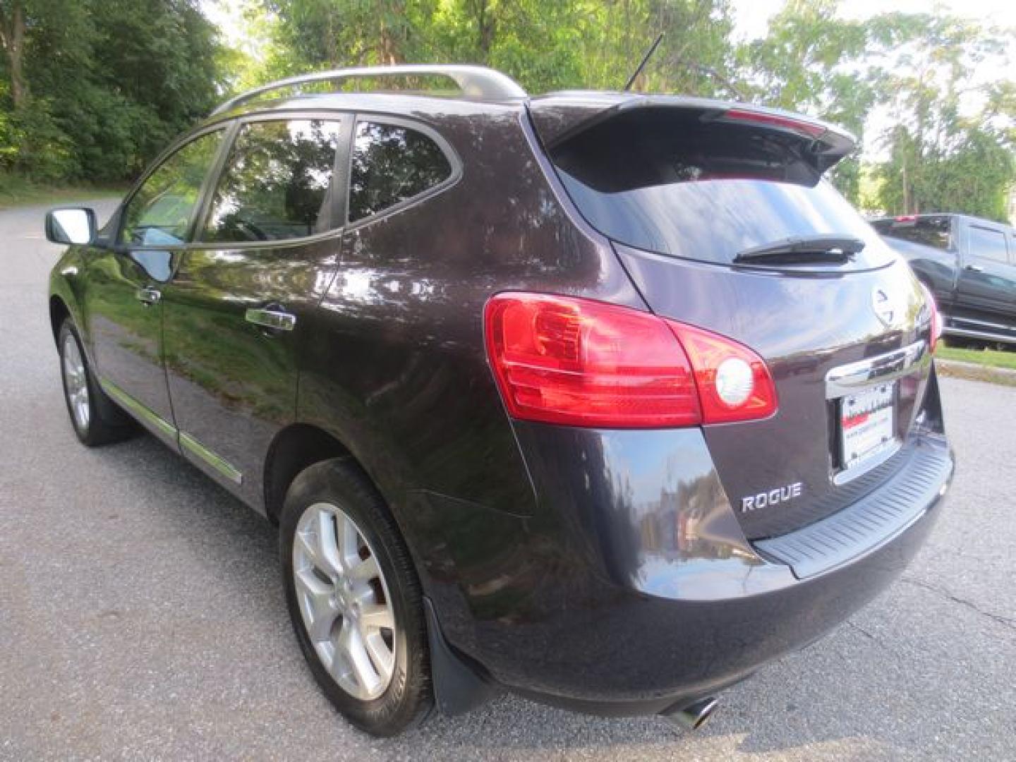 2011 Purple /Black Nissan Rogue S (JN8AS5MV3BW) with an 2.5L L4 DOHC 16V engine, Automatic transmission, located at 270 US Route 6, Mahopac, NY, 10541, (845) 621-0895, 41.349022, -73.755280 - Photo#4