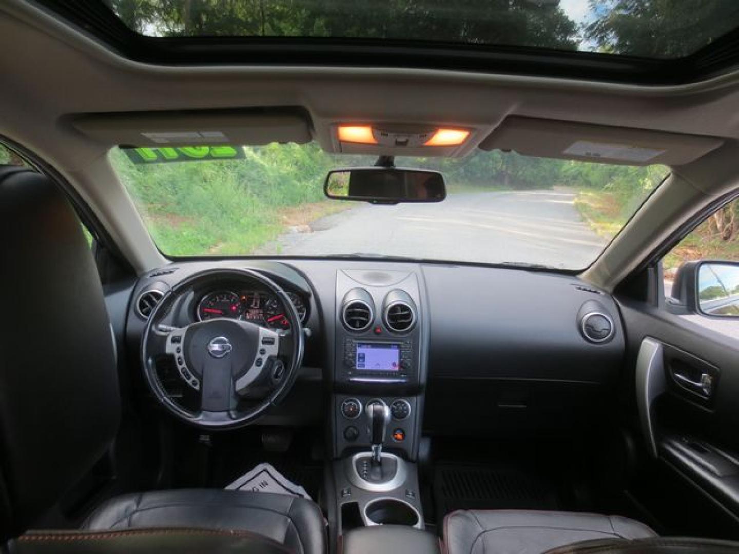 2011 Purple /Black Nissan Rogue S (JN8AS5MV3BW) with an 2.5L L4 DOHC 16V engine, Automatic transmission, located at 270 US Route 6, Mahopac, NY, 10541, (845) 621-0895, 41.349022, -73.755280 - Photo#7