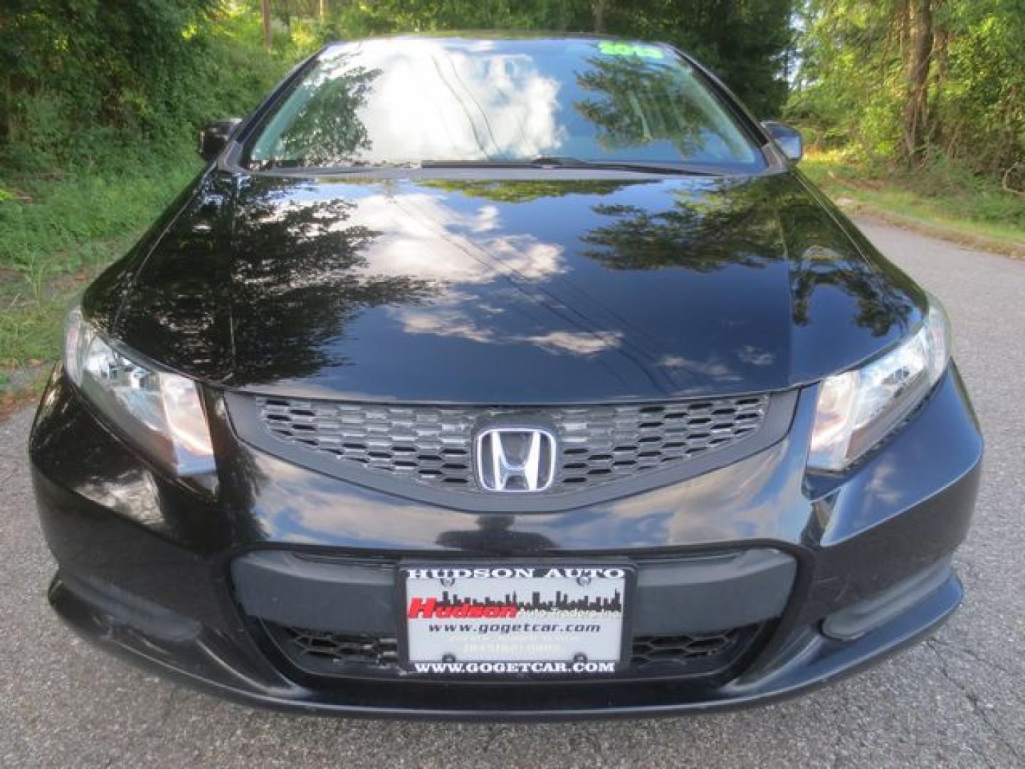 2013 Black /Black Honda Civic EX (2HGFG3B88DH) with an 2.3L L4 SOHC 16V engine, 5-Speed Automatic transmission, located at 270 US Route 6, Mahopac, NY, 10541, (845) 621-0895, 41.349022, -73.755280 - Photo#2