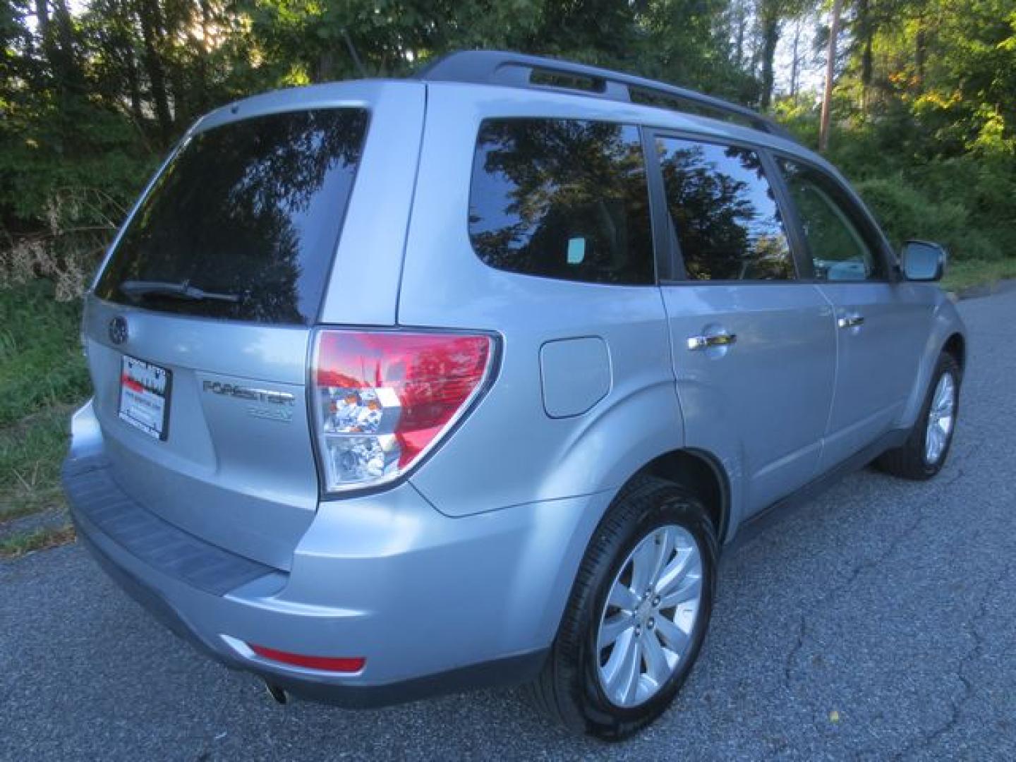 2012 Silver /Gray Subaru Forester X Premium (JF2SHADC9CH) with an 2.5L H4 SOHC 16V engine, 4-Speed Automatic transmission, located at 270 US Route 6, Mahopac, NY, 10541, (845) 621-0895, 41.349022, -73.755280 - Photo#3