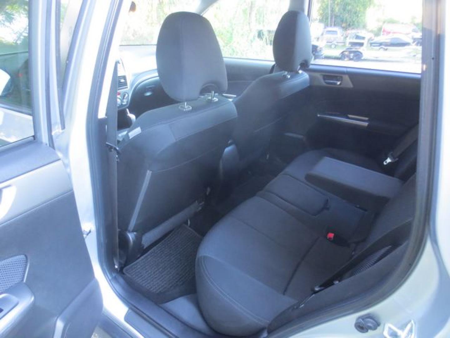 2012 Silver /Gray Subaru Forester X Premium (JF2SHADC9CH) with an 2.5L H4 SOHC 16V engine, 4-Speed Automatic transmission, located at 270 US Route 6, Mahopac, NY, 10541, (845) 621-0895, 41.349022, -73.755280 - Photo#9