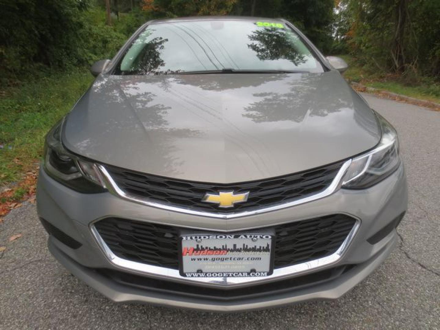 2018 Gray /Dark Gray Chevrolet Cruze LT (1G1BE5SM4J7) with an 1.4L L4 DOHC 16V TURBO engine, Automatic transmission, located at 270 US Route 6, Mahopac, NY, 10541, (845) 621-0895, 41.349022, -73.755280 - Photo#2