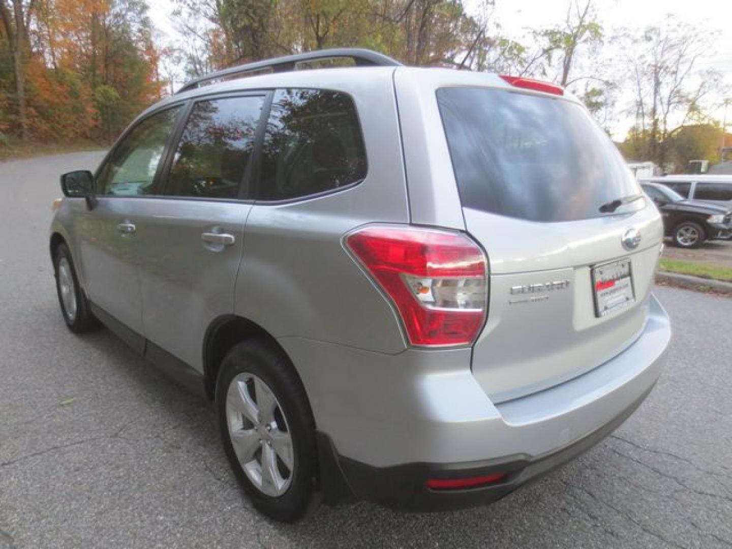 2014 Silver /Black Subaru Forester 2.5i Premium (JF2SJAEC6EH) with an 2.5L H4 SOHC 16V engine, 6-Speed Automatic transmission, located at 270 US Route 6, Mahopac, NY, 10541, (845) 621-0895, 41.349022, -73.755280 - Photo#4