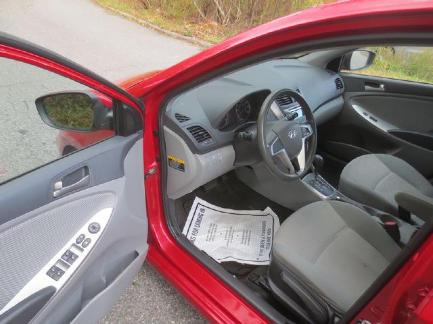 2013 Red /Gray Hyundai Accent GS (KMHCT5AEXDU) with an 1.6L L4 DOHC 16V engine, Automatic transmission, located at 270 US Route 6, Mahopac, NY, 10541, (845) 621-0895, 41.349022, -73.755280 - Photo#6