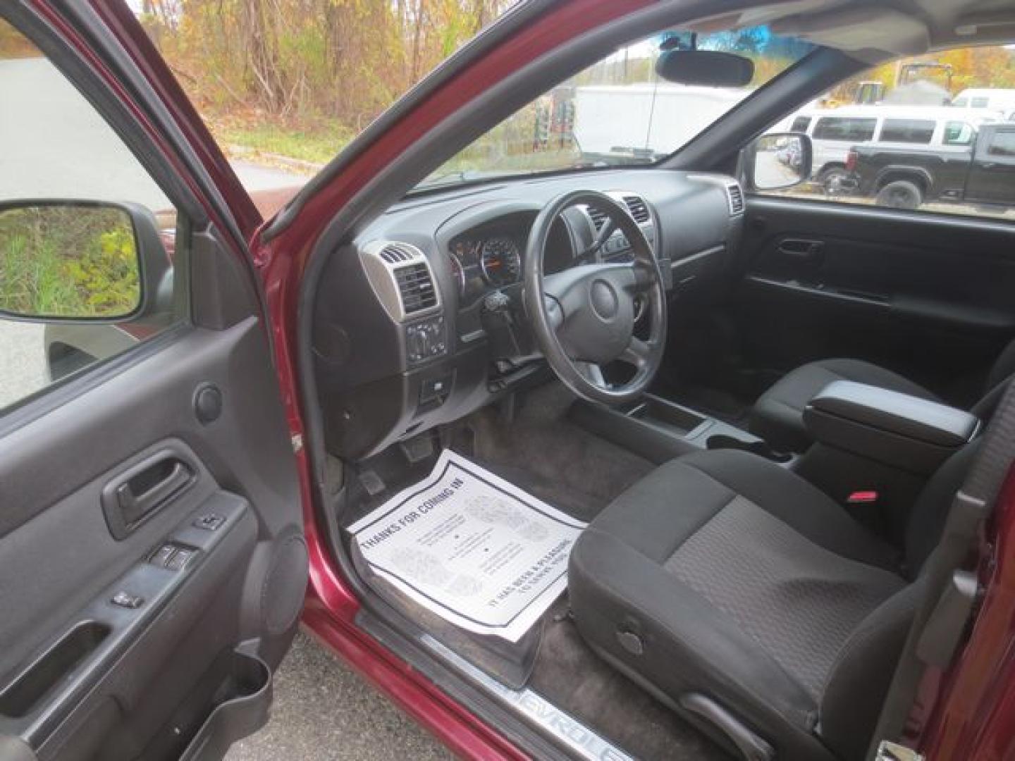 2007 Red /Black Chevrolet Colorado 2 LT Ext. Cab (1GCDT19E178) with an 3.7L L5 DOHC 20V engine, Automatic transmission, located at 270 US Route 6, Mahopac, NY, 10541, (845) 621-0895, 41.349022, -73.755280 - Photo#6