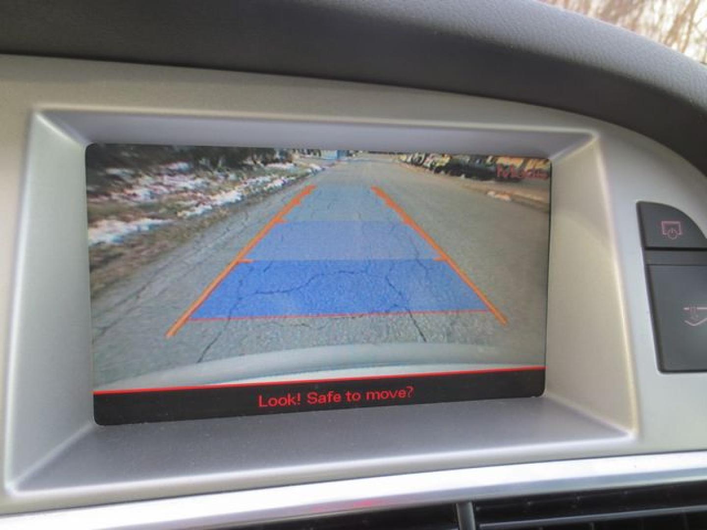 2009 Gray /Black Audi A6 3.0T (WAUWG74F59N) with an 3.0L V6 DOHC 24V TURBO engine, 6-Speed Automatic transmission, located at 270 US Route 6, Mahopac, NY, 10541, (845) 621-0895, 41.349022, -73.755280 - Photo#9