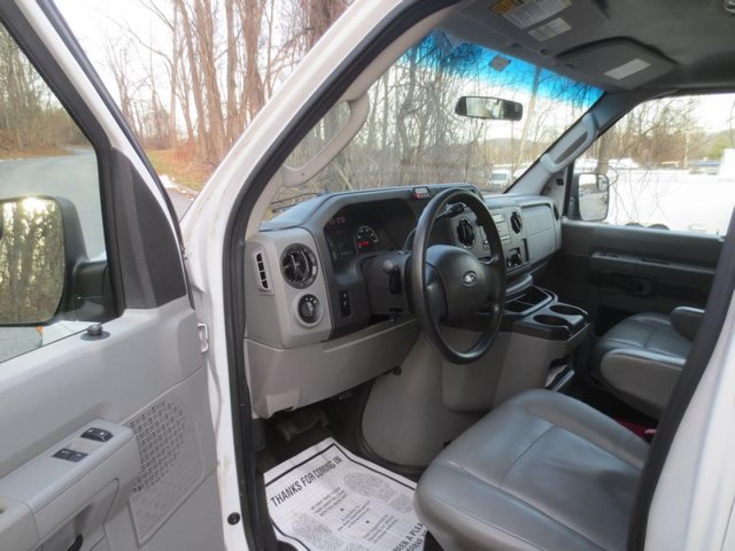 2013 White /Gray Ford E-Series Van E-250 Extended (1FTNS2EW8DD) with an 4.6L V8 SOHC 16V engine, 4-Speed Automatic transmission, located at 270 US Route 6, Mahopac, NY, 10541, (845) 621-0895, 41.349022, -73.755280 - Photo#6