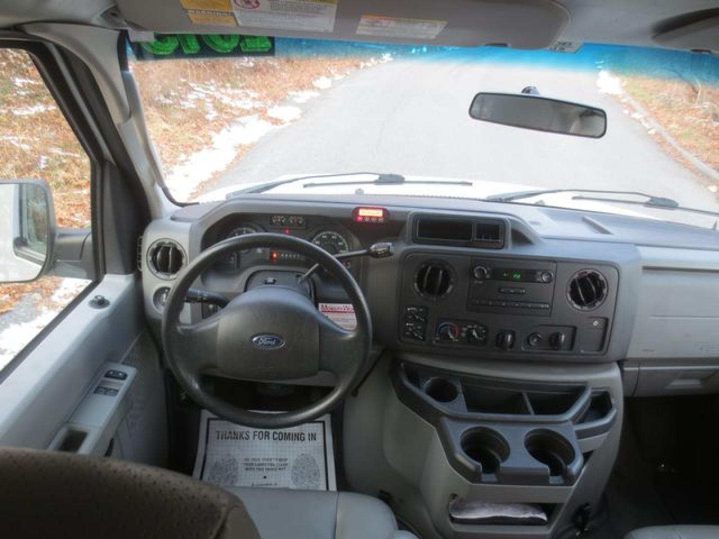 2013 White /Gray Ford E-Series Van E-250 Extended (1FTNS2EW8DD) with an 4.6L V8 SOHC 16V engine, 4-Speed Automatic transmission, located at 270 US Route 6, Mahopac, NY, 10541, (845) 621-0895, 41.349022, -73.755280 - Photo#7