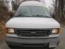 2007 White /Gray Ford E-Series Van E-250 Extended (1FTNS24W07D) with an 4.6L V8 SOHC 16V engine, 4-Speed Automatic transmission, located at 270 US Route 6, Mahopac, NY, 10541, (845) 621-0895, 41.349022, -73.755280 - Photo#2