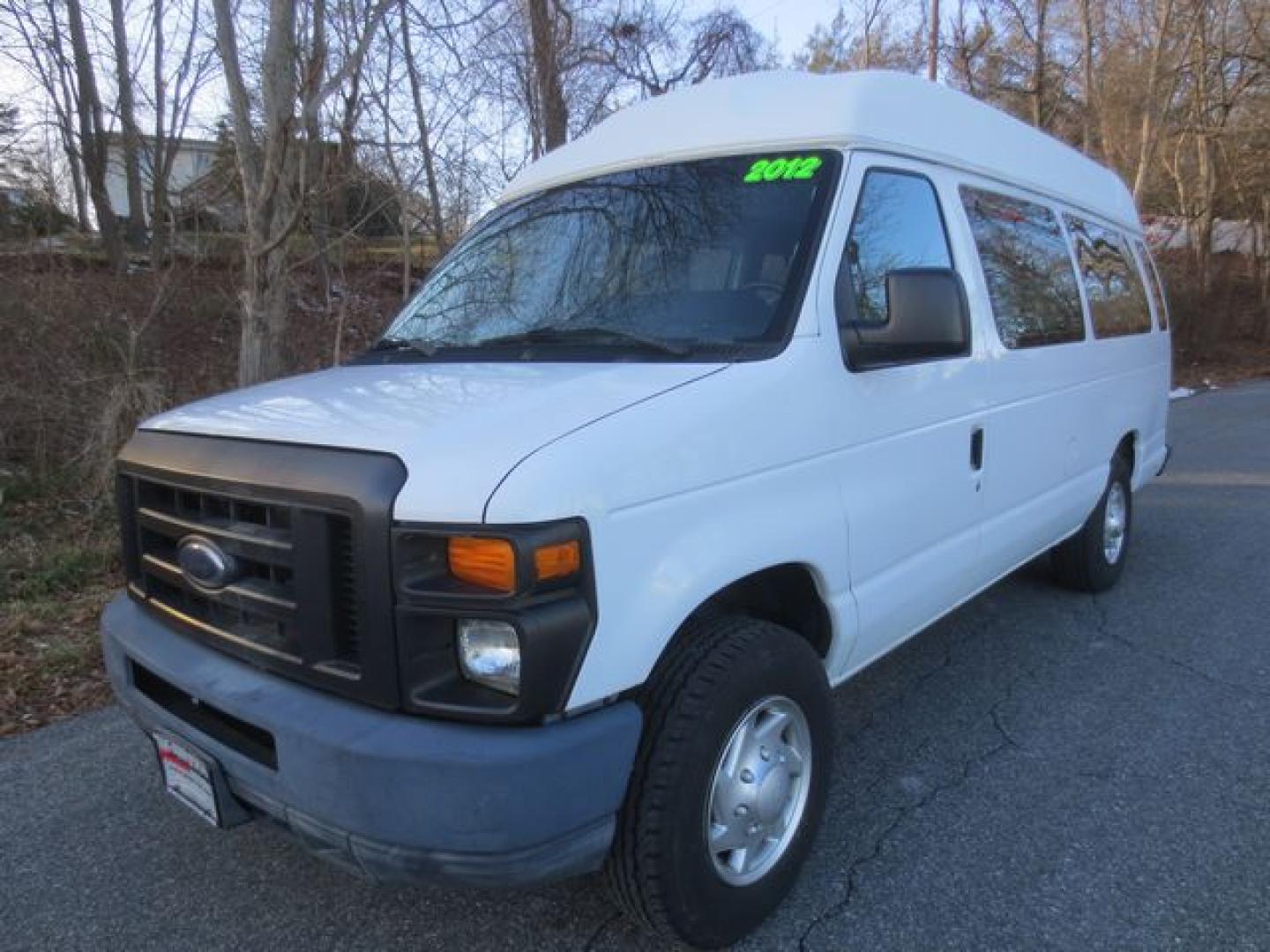 2012 Ford E-Series Econoline Van Commercial's photo