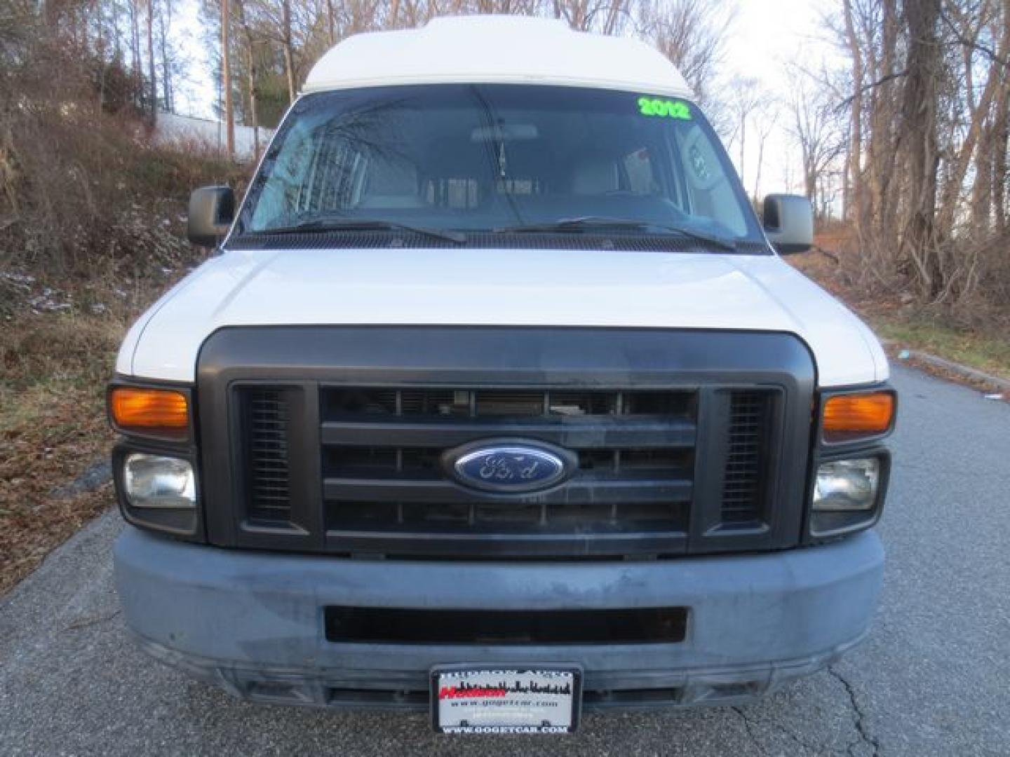 2012 White /Gray Ford E-Series Van E-250 Extended (1FTNS2EW7CD) with an 4.6L V8 SOHC 16V engine, 4-Speed Automatic transmission, located at 270 US Route 6, Mahopac, NY, 10541, (845) 621-0895, 41.349022, -73.755280 - Photo#2