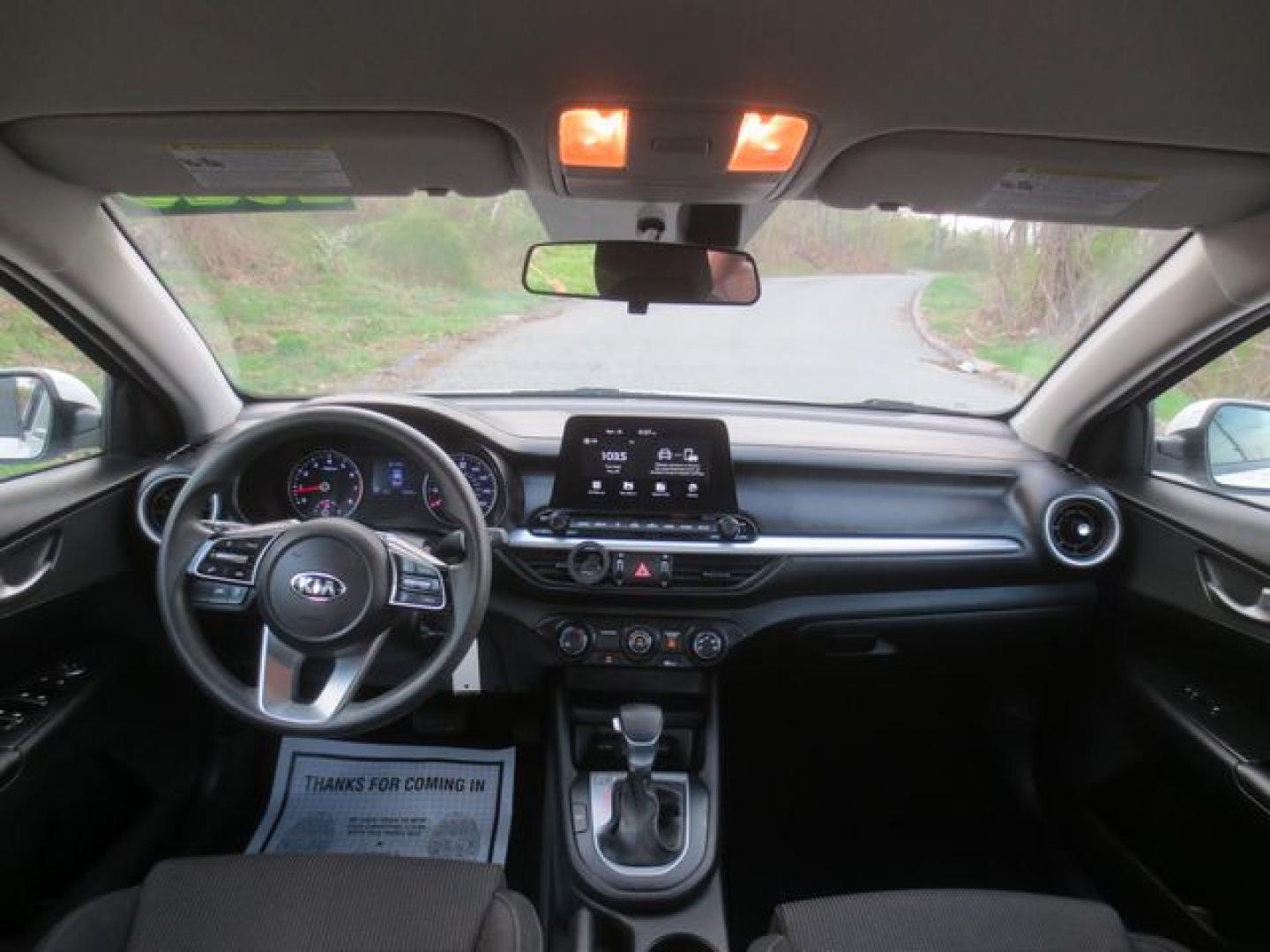 2020 White /Black Kia Forte LXS (3KPF24AD2LE) with an 2.0L L4 DOHC 16V engine, Automotic transmission, located at 270 US Route 6, Mahopac, NY, 10541, (845) 621-0895, 41.349022, -73.755280 - Photo#7