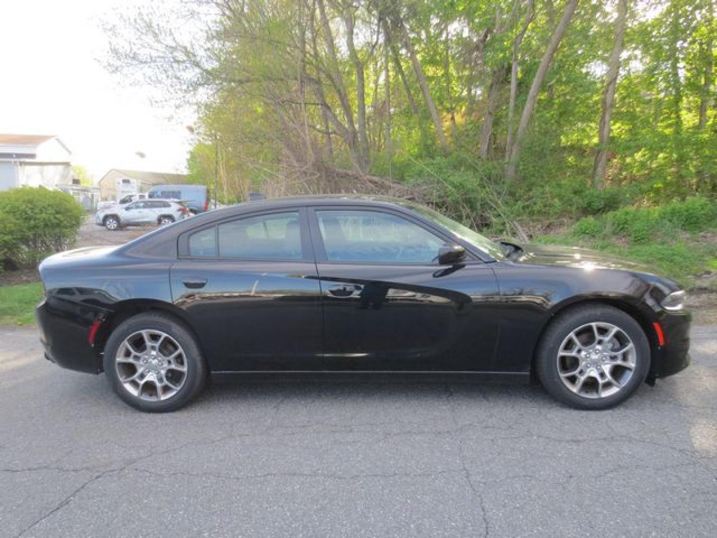 2016 Black /Black Dodge Charger SXT (2C3CDXJG7GH) with an 3.6L V6 DOHC 24V engine, Automatic transmission, located at 270 US Route 6, Mahopac, NY, 10541, (845) 621-0895, 41.349022, -73.755280 - Photo#10