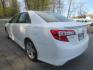 2013 White /Black Toyota Camry SE (4T1BF1FK8DU) with an 2.5L L4 DOHC 16V engine, 6-Speed Automatic transmission, located at 270 US Route 6, Mahopac, NY, 10541, (845) 621-0895, 41.349022, -73.755280 - Photo#4