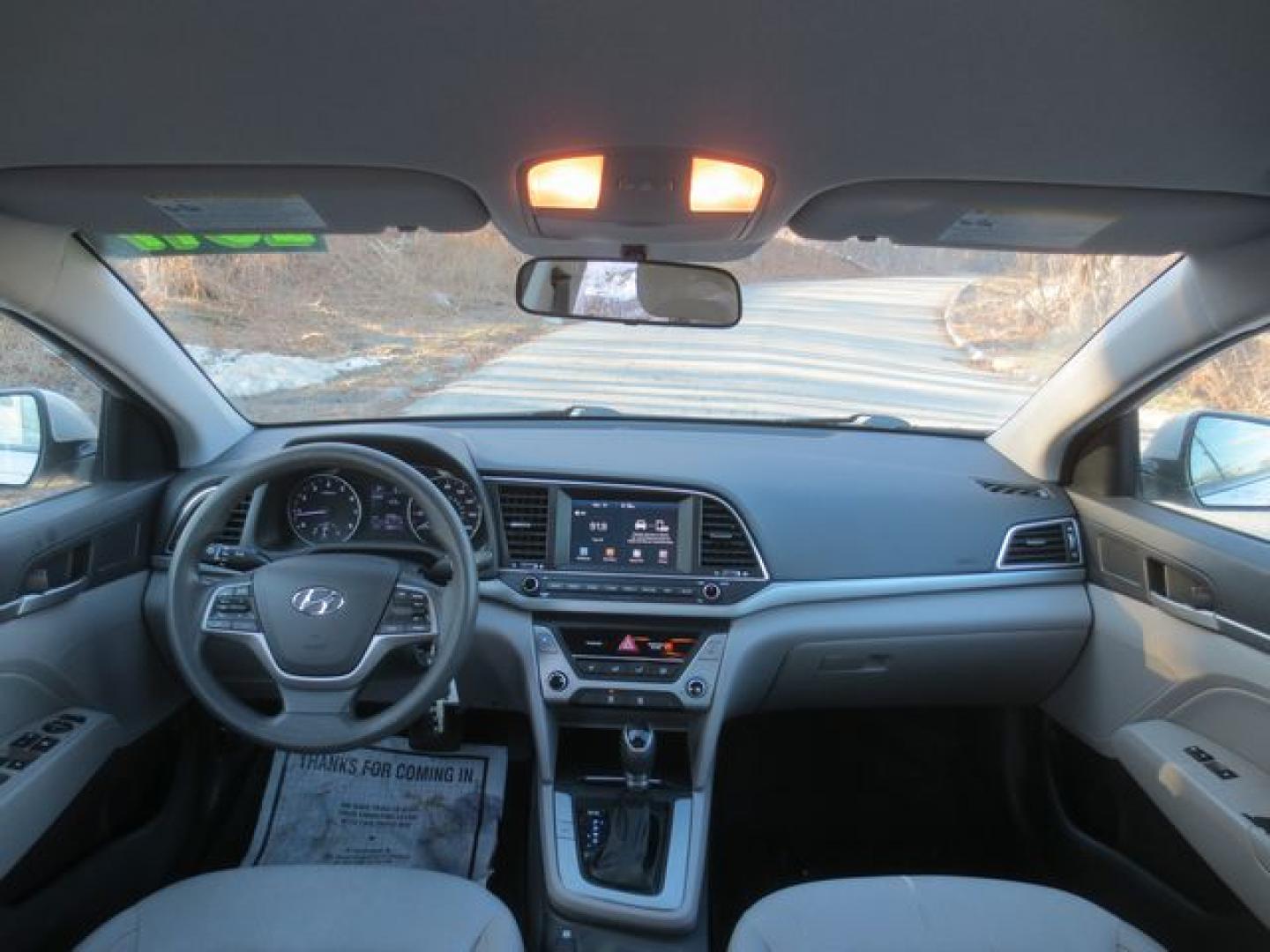 2017 Silver /Gray Hyundai Elantra SE (KMHD84LF5HU) with an 2.0L L4 DOHC 16V engine, 6A transmission, located at 270 US Route 6, Mahopac, NY, 10541, (845) 621-0895, 41.349022, -73.755280 - Photo#7