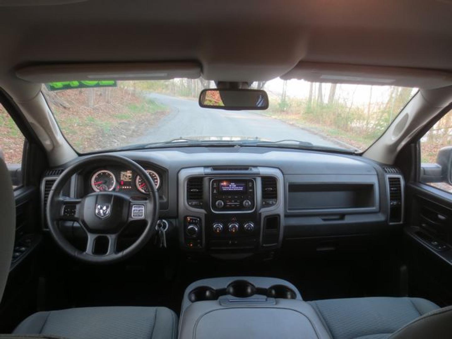 2014 Gray /Gray RAM 1500 Express Crew Cab (1C6RR7KT0ES) with an 5.7L V8 OHV 16V engine, 6-Speed Automatic transmission, located at 270 US Route 6, Mahopac, NY, 10541, (845) 621-0895, 41.349022, -73.755280 - Photo#7