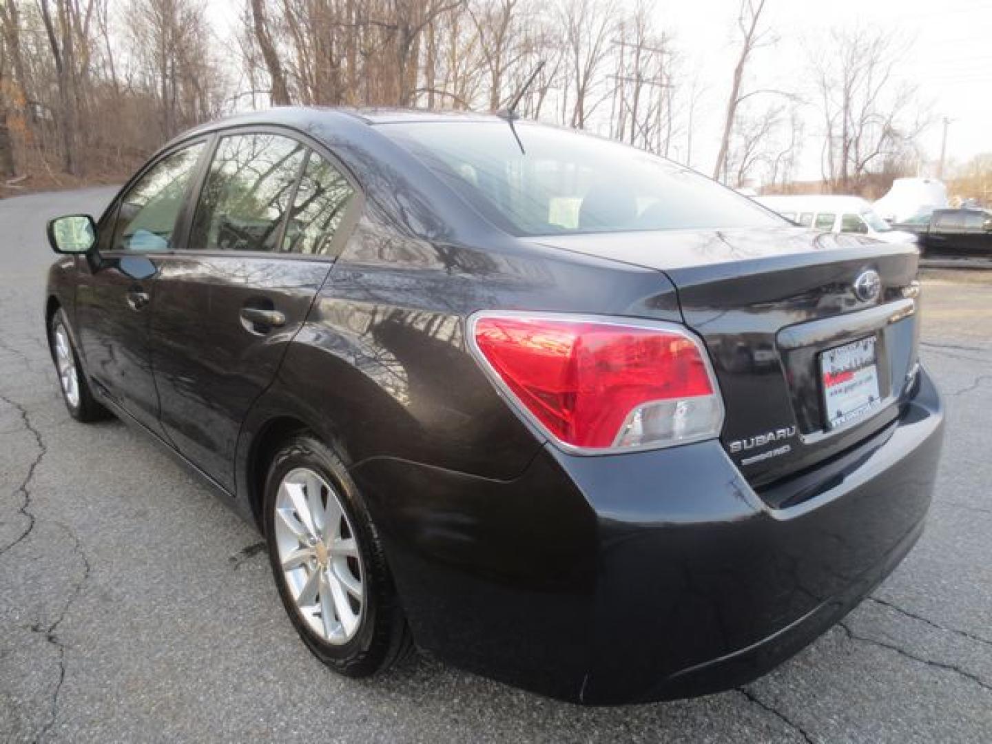 2013 Gray /Black Subaru Impreza Premium 4-Door w/All Weather Package (JF1GJAC65DH) with an 2.0L H4 DOHC 16V engine, Automatic transmission, located at 270 US Route 6, Mahopac, NY, 10541, (845) 621-0895, 41.349022, -73.755280 - Photo#4