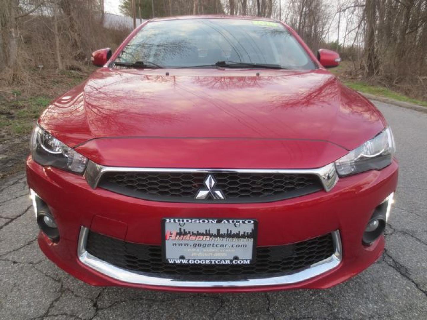 2016 Red /Black Mitsubishi Lancer SE (JA32V2FW1GU) with an 2.4L L4 SOHC 16V engine, CVT transmission, located at 270 US Route 6, Mahopac, NY, 10541, (845) 621-0895, 41.349022, -73.755280 - Photo#2
