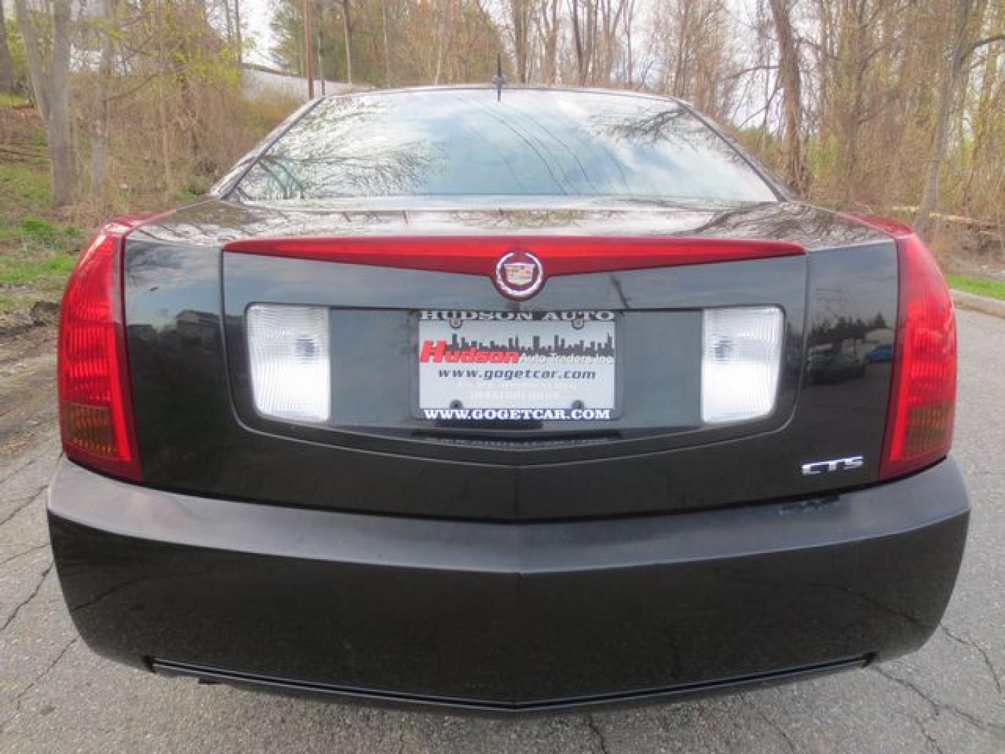 2006 Black /Black Cadillac CTS 2.8L (1G6DM57T560) with an 2.8L V6 DOHC 24V engine, Automatic transmission, located at 270 US Route 6, Mahopac, NY, 10541, (845) 621-0895, 41.349022, -73.755280 - Photo#5