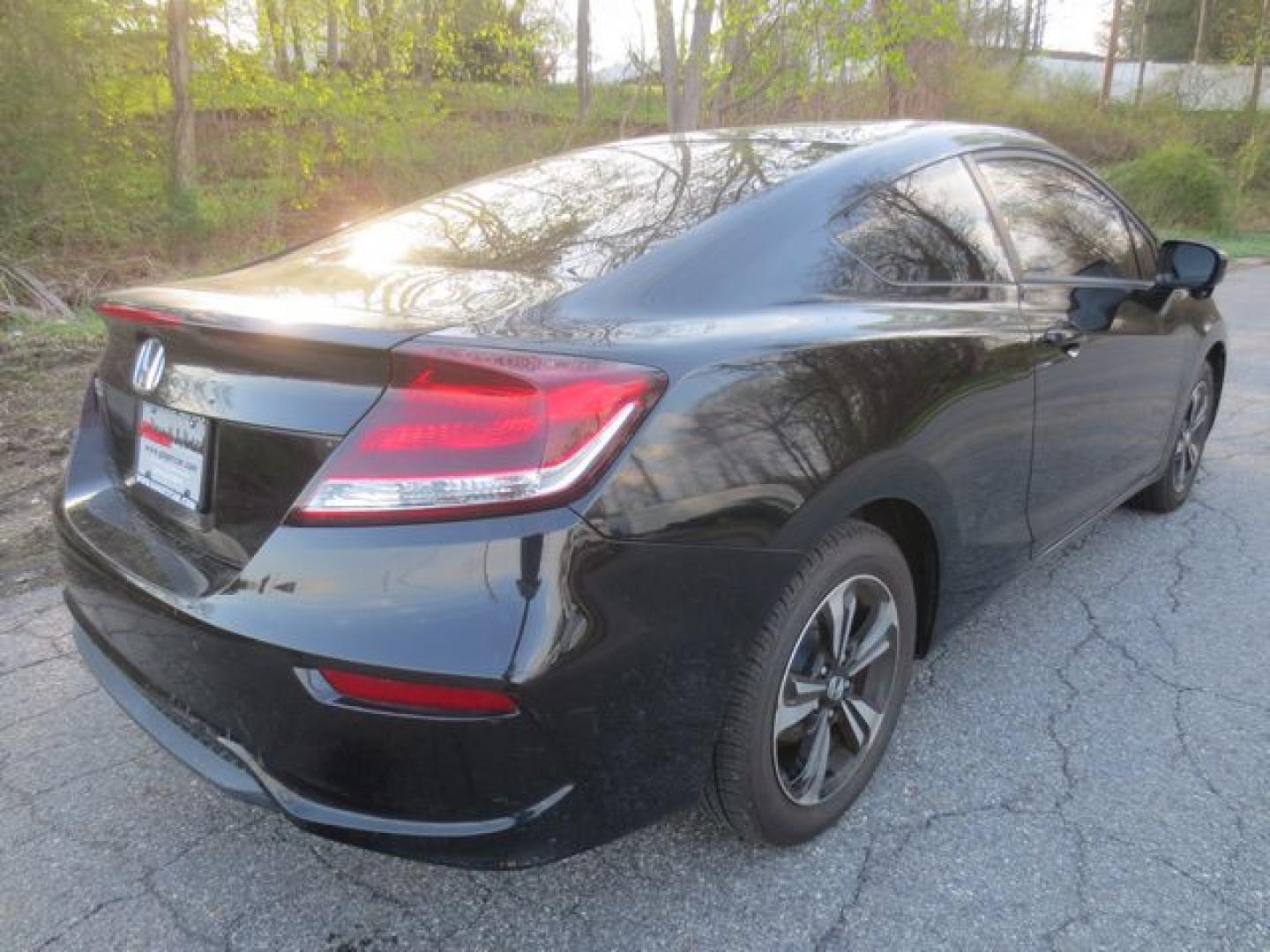 2014 Black /Black Honda Civic EX (2HGFG3B80EH) with an 2.3L L4 SOHC 16V engine, Automatic transmission, located at 270 US Route 6, Mahopac, NY, 10541, (845) 621-0895, 41.349022, -73.755280- Photo#3