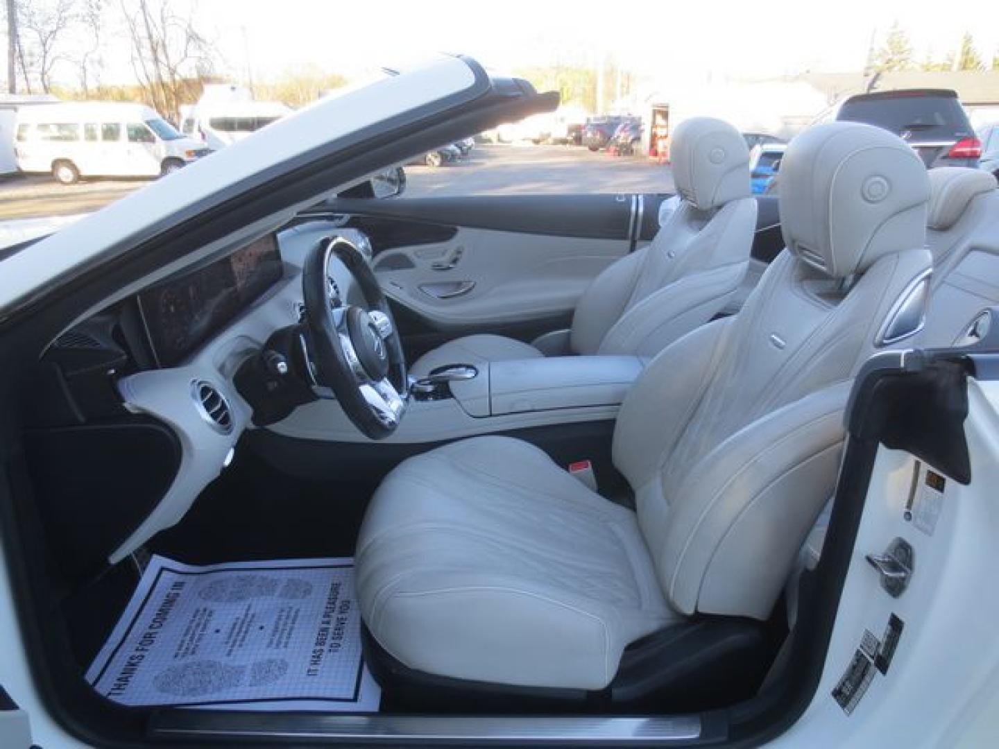 2019 White /White Mercedes-Benz S-Class AMG S63 (WDDXK8JB3KA) with an 4.0L TWIN TURBO V8 DOHC 32V engine, Automatic transmission, located at 270 US Route 6, Mahopac, NY, 10541, (845) 621-0895, 41.349022, -73.755280 - Photo#14