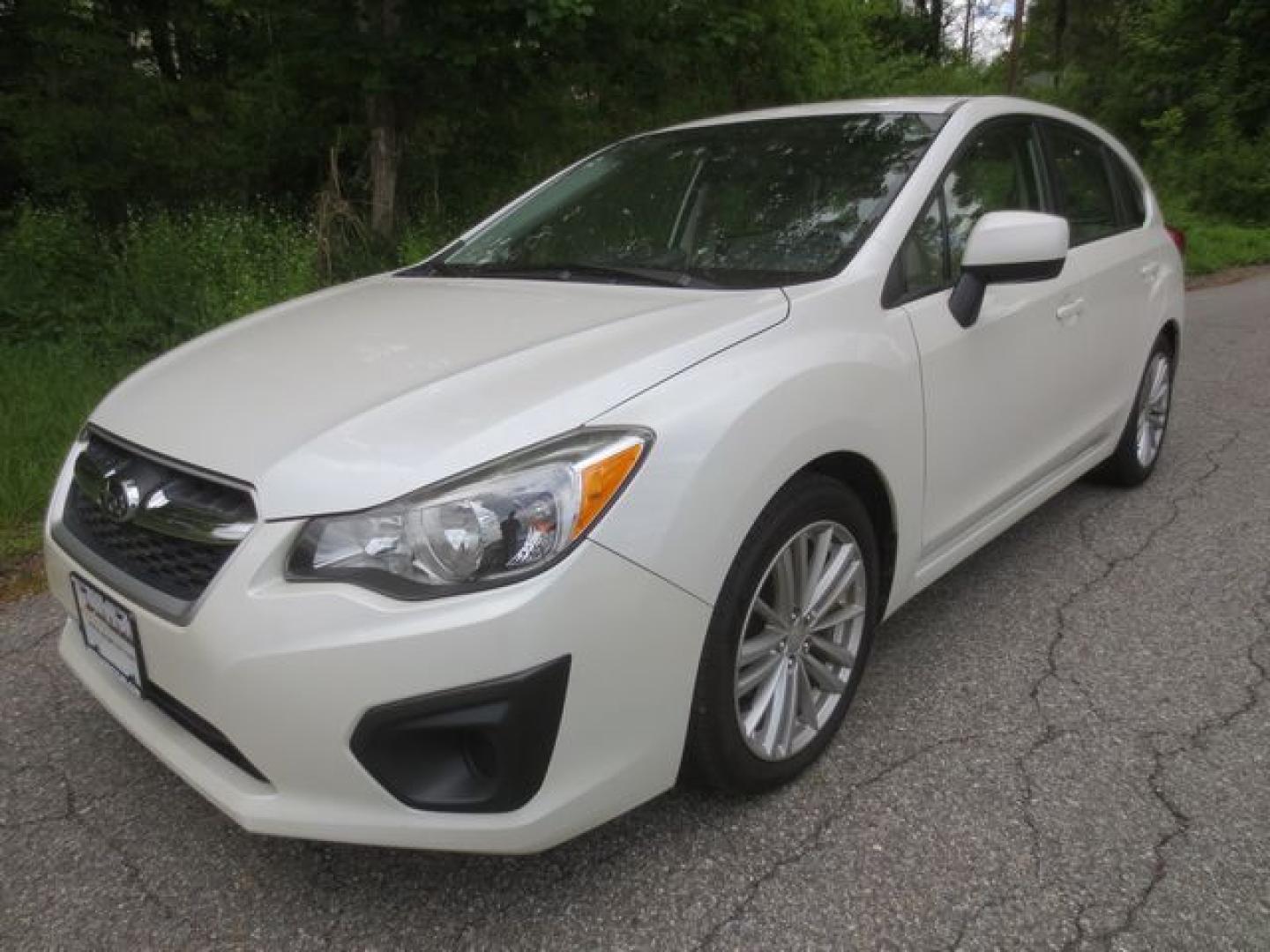 2012 Subaru Impreza 2.0I Premium Auto's photo