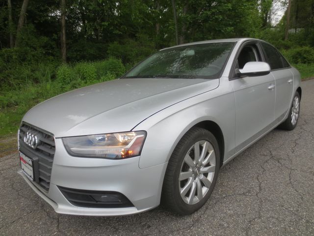 photo of 2014 Audi A4 2.0T Sedan quattro Tiptronic