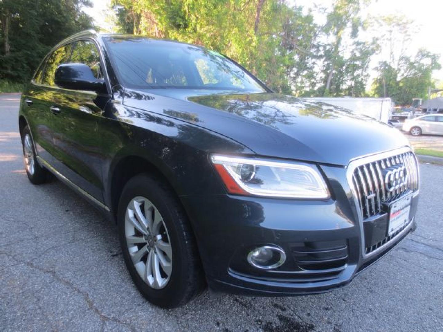 2016 Blue /Saddle Audi Q5 Premium Plus (WA1L2AFPXGA) with an 2.0L L4 DOHC 16V engine, Automatic transmission, located at 270 US Route 6, Mahopac, NY, 10541, (845) 621-0895, 41.349022, -73.755280 - Photo#1