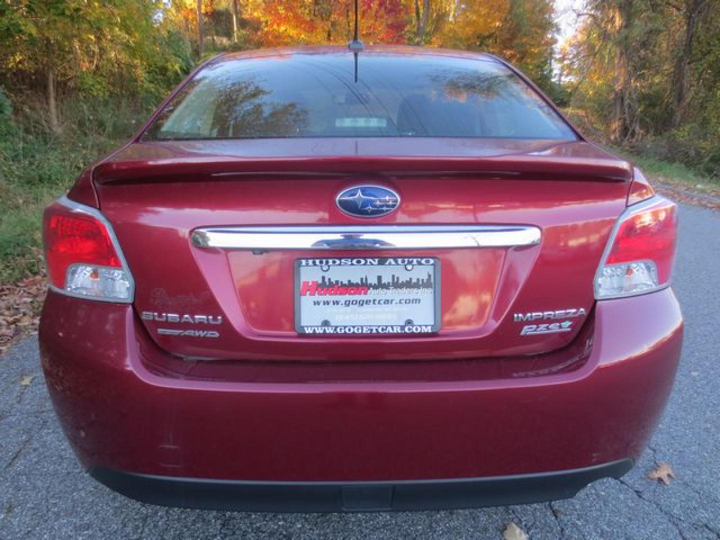 2015 Red /Black Subaru Impreza 2.0i Limited PZEV (JF1GJAN63FH) with an 2.0L H4 DOHC 16V engine, Automatic transmission, located at 270 US Route 6, Mahopac, NY, 10541, (845) 621-0895, 41.349022, -73.755280- Photo#5