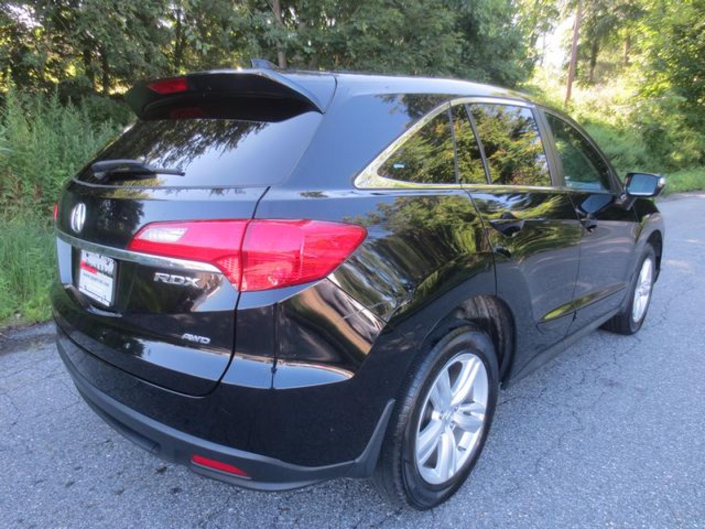 2014 Black /Black Acura RDX w/ Technology Package (5J8TB4H56EL) with an 2.3L L4 DOHC 16V engine, 6-Speed Automatic transmission, located at 270 US Route 6, Mahopac, NY, 10541, (845) 621-0895, 41.349022, -73.755280- Photo#3