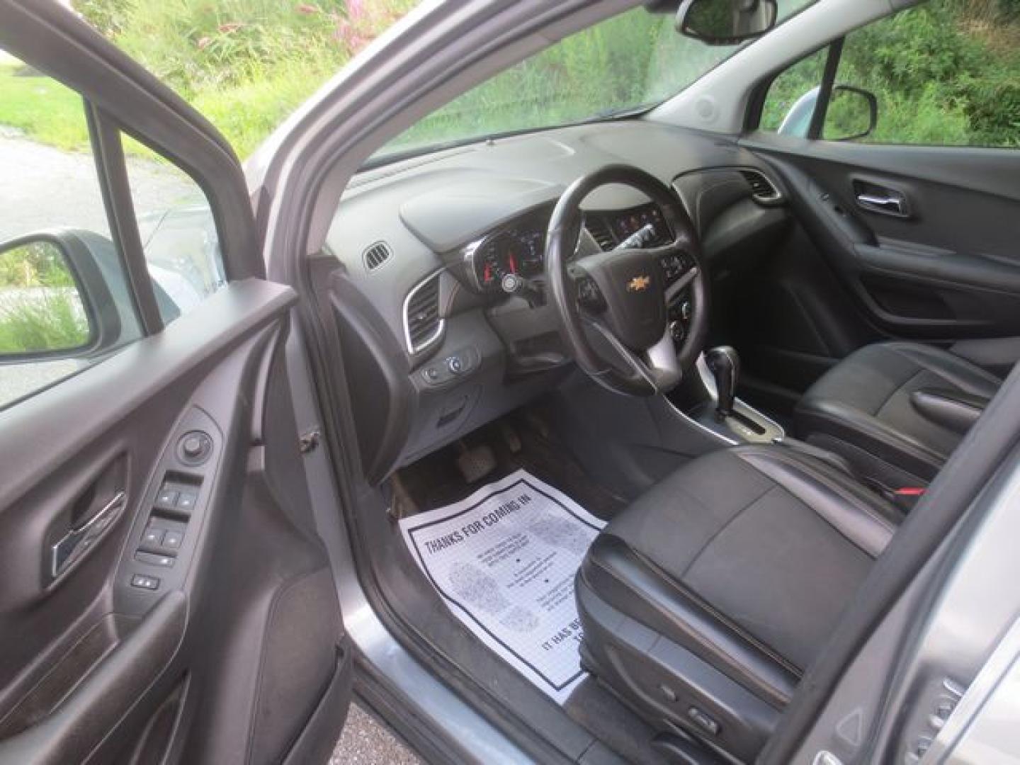 2020 Gray /Black Chevrolet Trax LT (3GNCJPSB1LL) with an 1.4L L4 DOHC 16V engine, Automatic transmission, located at 270 US Route 6, Mahopac, NY, 10541, (845) 621-0895, 41.349022, -73.755280- Photo#2
