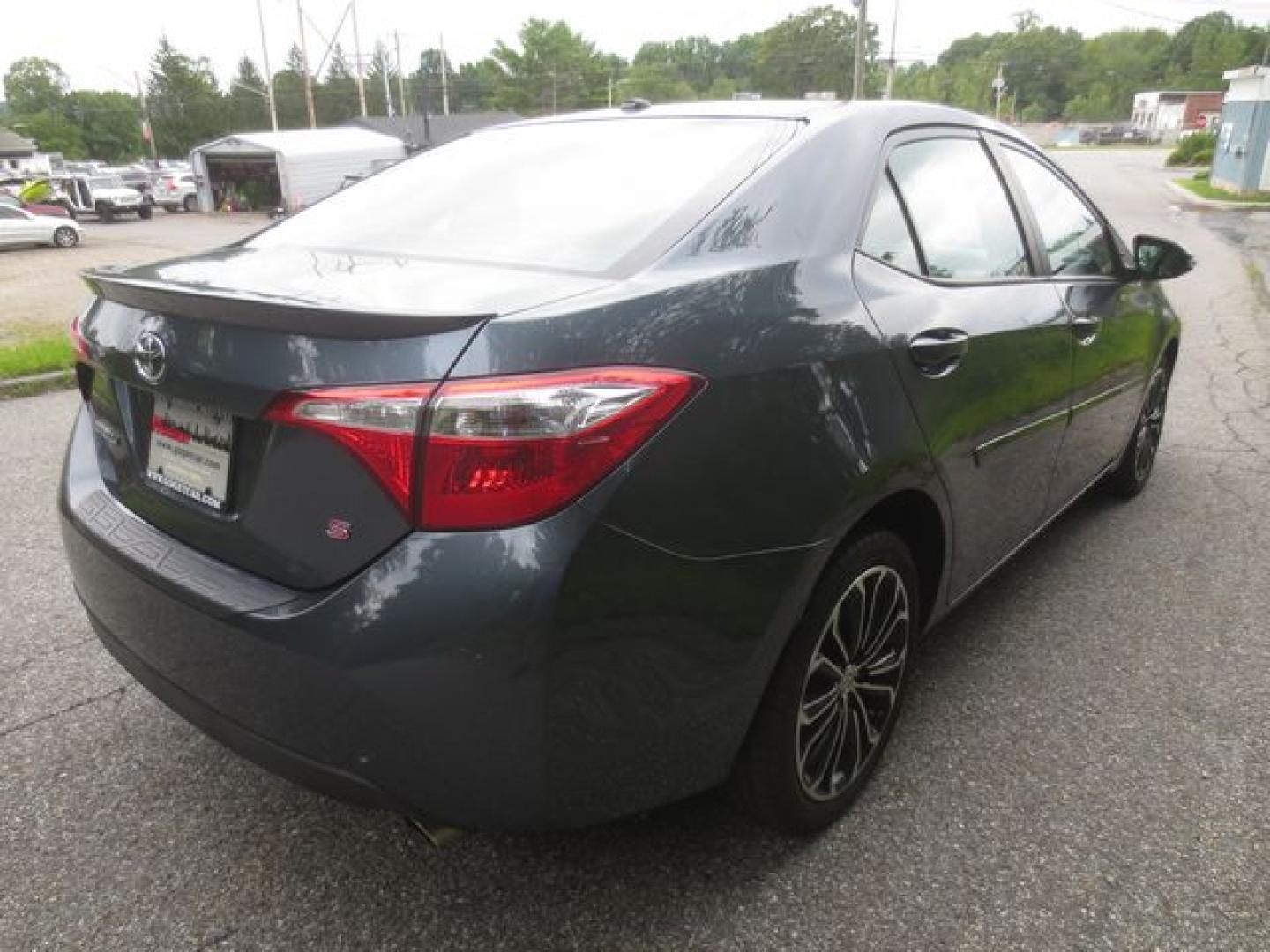 2014 Gray /Black Toyota Corolla S Plus (2T1BURHE4EC) with an 1.8L L4 DOHC 16V engine, 6 Speed Manual transmission, located at 270 US Route 6, Mahopac, NY, 10541, (845) 621-0895, 41.349022, -73.755280- Photo#1