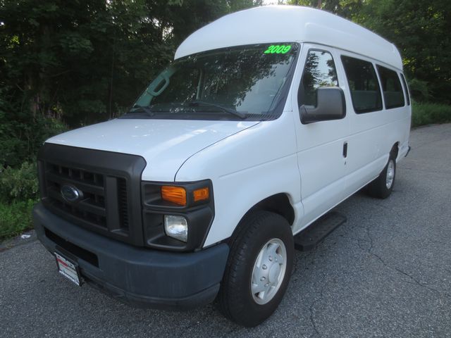 photo of 2009 Ford E-Series Van E-250 Extended High Top