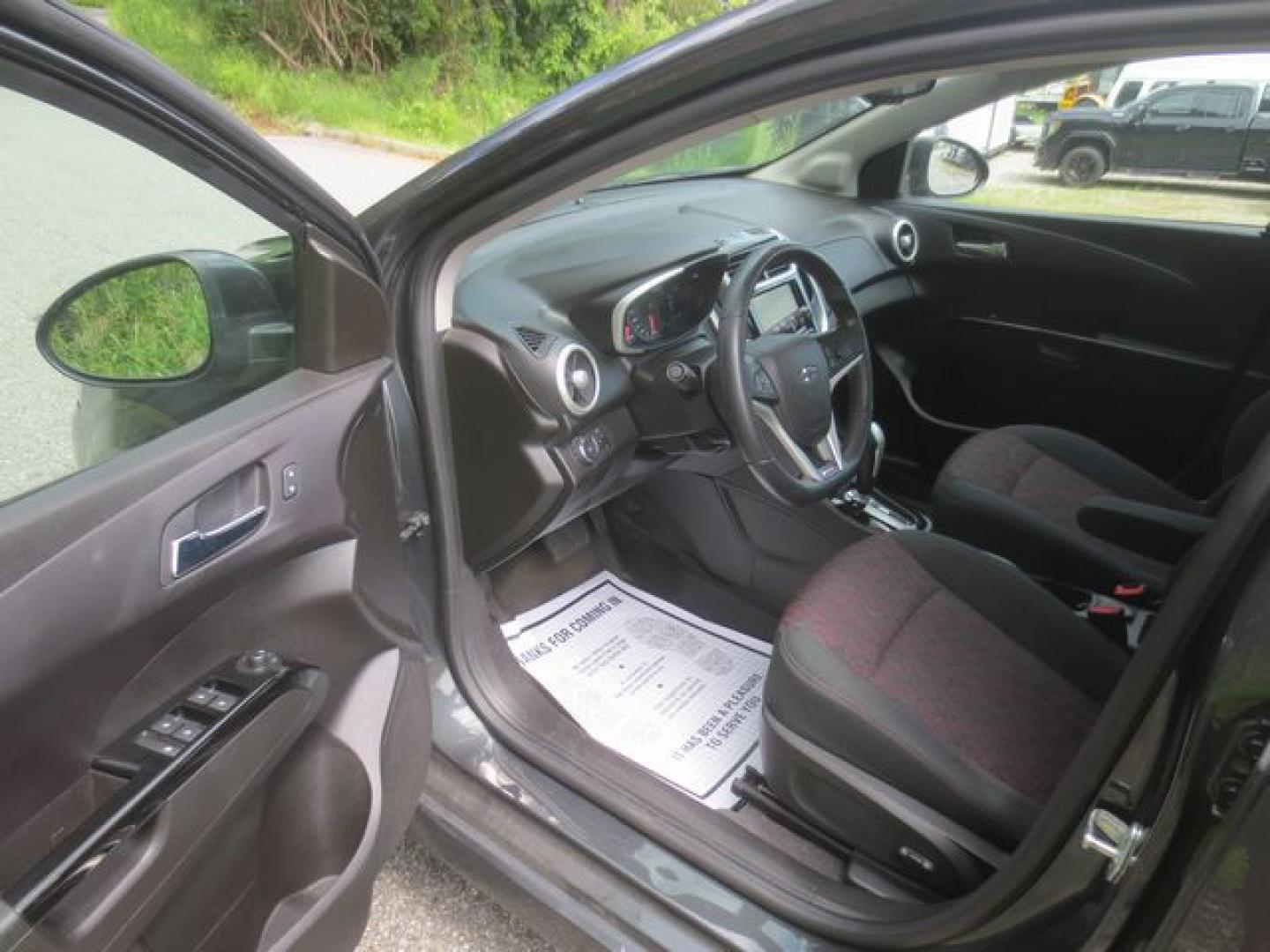 2019 Gray /Black Chevrolet Sonic LT (1G1JD6SB6K4) with an 1.4L L4 DOHC 24V TURBO engine, Automatic transmission, located at 270 US Route 6, Mahopac, NY, 10541, (845) 621-0895, 41.349022, -73.755280- Photo#6